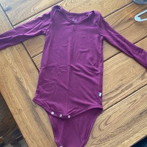 GUC 18-24m Long Sleeve Kyte Baby body suit